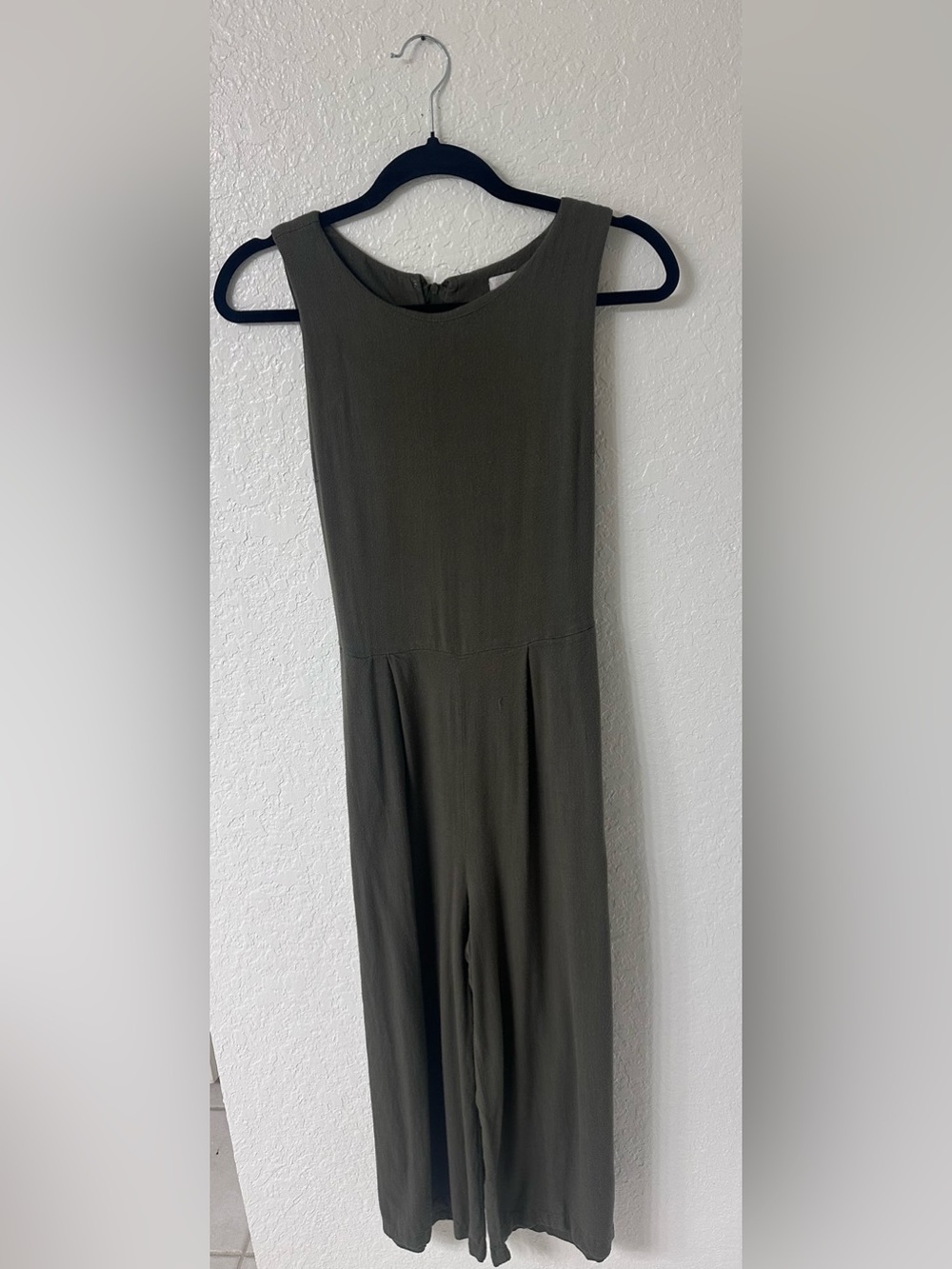 GB Olive Green Wide Leg Jumpsuit Tie Back Pockets Medium